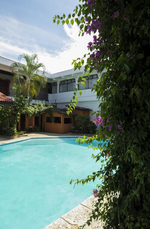 Hotel Posada De Don Jose Retalhuleu Exterior photo