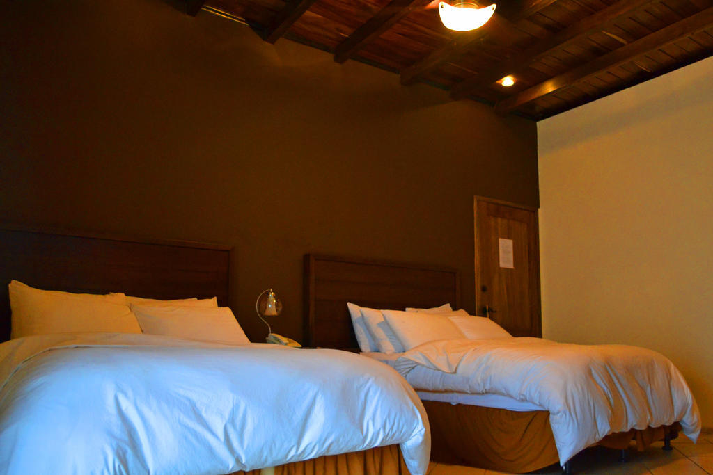 Hotel Posada De Don Jose Retalhuleu Room photo
